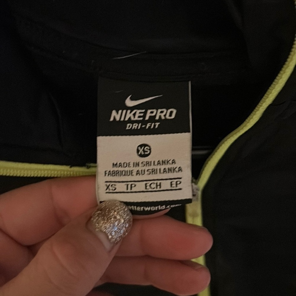Nike Xsmall black tight fit sweatshirt
